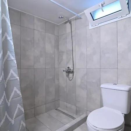Ferienhaus Nihtolouloudo House