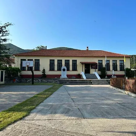 Ferienhaus Nihtolouloudo House